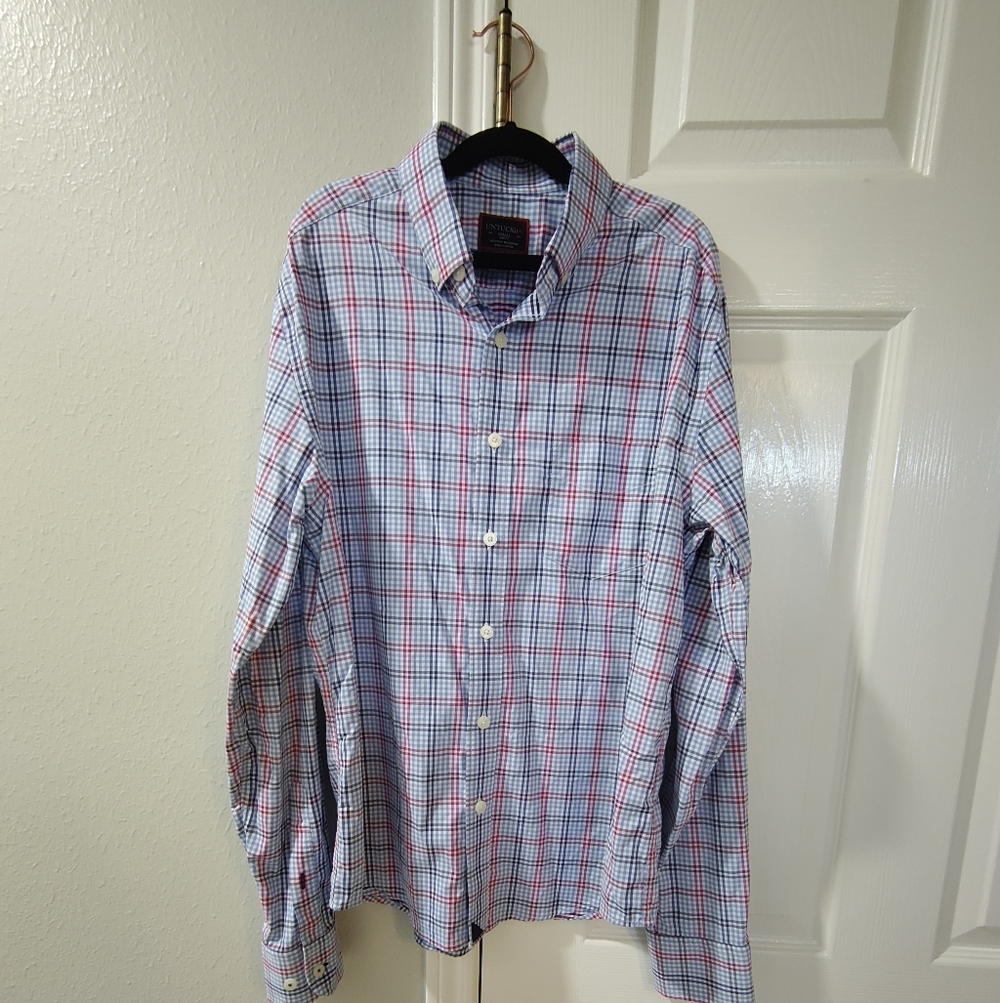 UNTUCKit Men’s Button-Down Dress Shirt Size Small – Stretchy Comfortable Plaid